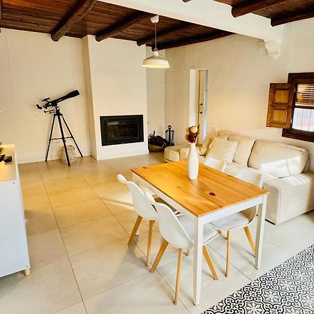 Casa Papiqui Villa ฟูเอนเตรีโดส ภายนอก รูปภาพ